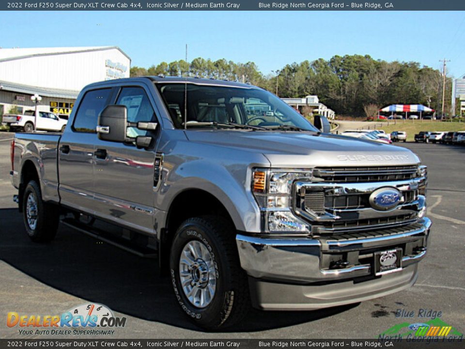 2022 Ford F250 Super Duty XLT Crew Cab 4x4 Iconic Silver / Medium Earth Gray Photo #7