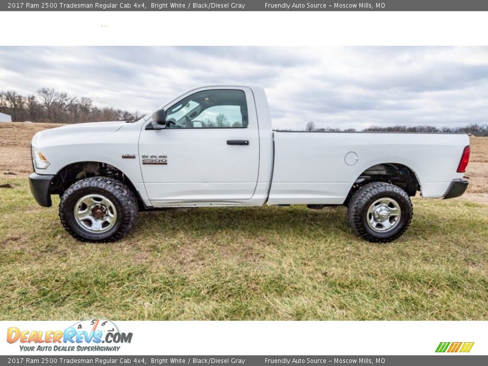 2017 Ram 2500 Tradesman Regular Cab 4x4 Bright White / Black/Diesel Gray Photo #7