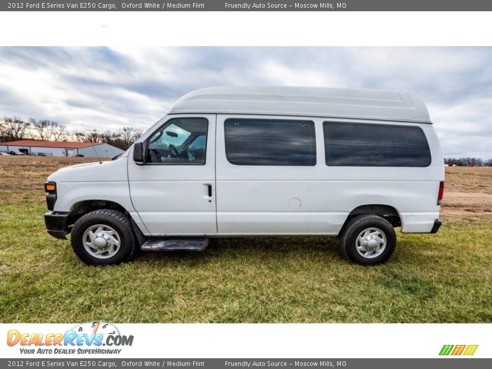 2012 Ford E Series Van E250 Cargo Oxford White / Medium Flint Photo #7