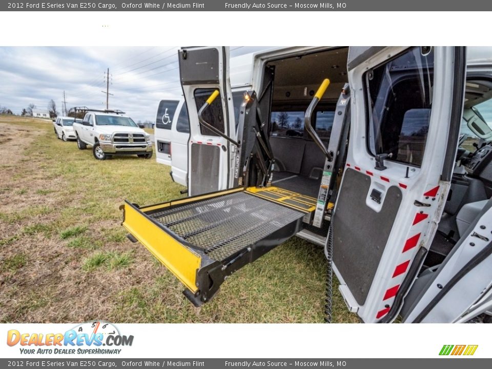 2012 Ford E Series Van E250 Cargo Oxford White / Medium Flint Photo #22