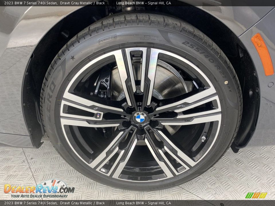 2023 BMW 7 Series 740i Sedan Dravit Gray Metallic / Black Photo #3
