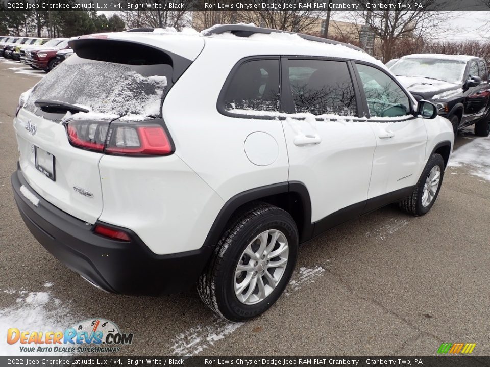 2022 Jeep Cherokee Latitude Lux 4x4 Bright White / Black Photo #5