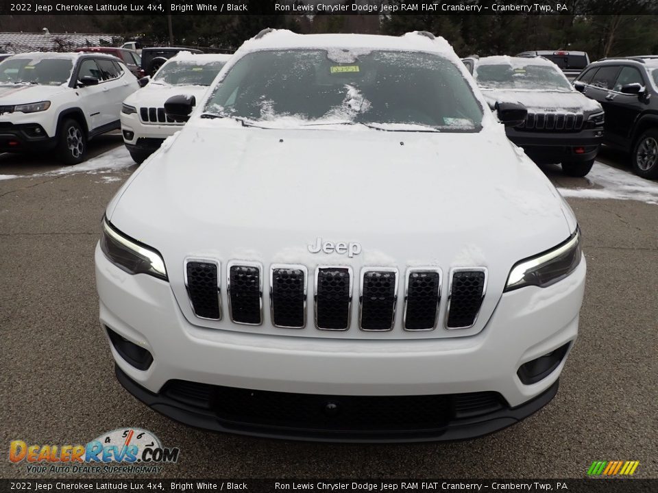 2022 Jeep Cherokee Latitude Lux 4x4 Bright White / Black Photo #8