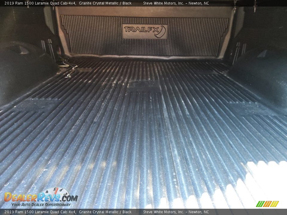 2019 Ram 1500 Laramie Quad Cab 4x4 Granite Crystal Metallic / Black Photo #11