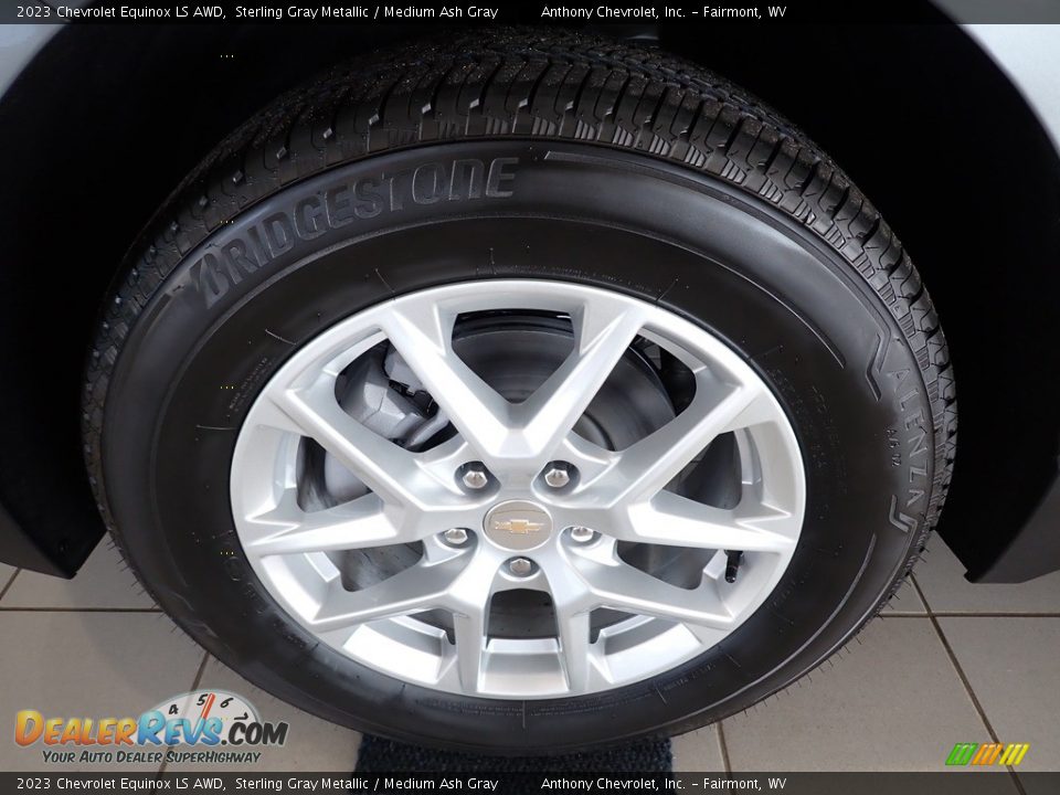 2023 Chevrolet Equinox LS AWD Wheel Photo #9