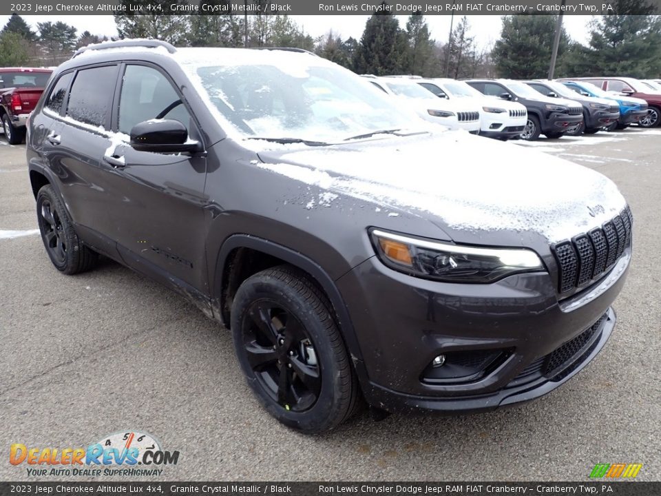 2023 Jeep Cherokee Altitude Lux 4x4 Granite Crystal Metallic / Black Photo #8