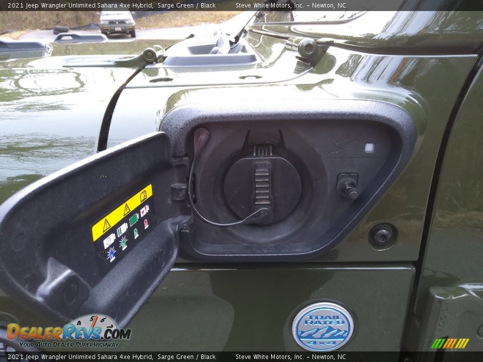 Controls of 2021 Jeep Wrangler Unlimited Sahara 4xe Hybrid Photo #11