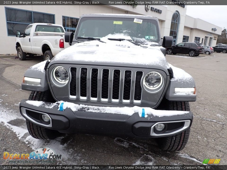 2023 Jeep Wrangler Unlimited Sahara 4XE Hybrid Sting-Gray / Black Photo #2