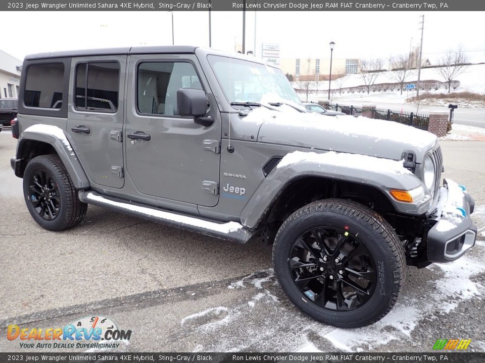 2023 Jeep Wrangler Unlimited Sahara 4XE Hybrid Sting-Gray / Black Photo #3