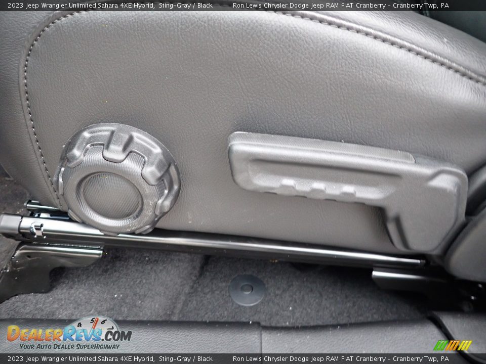 2023 Jeep Wrangler Unlimited Sahara 4XE Hybrid Sting-Gray / Black Photo #12