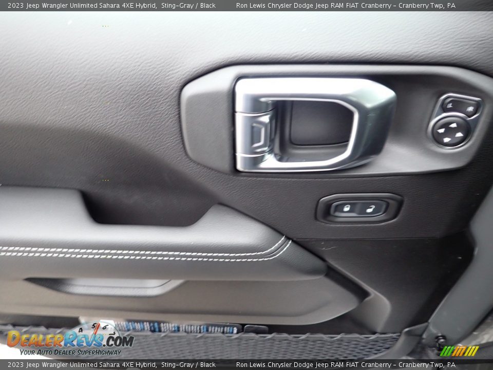 2023 Jeep Wrangler Unlimited Sahara 4XE Hybrid Sting-Gray / Black Photo #13
