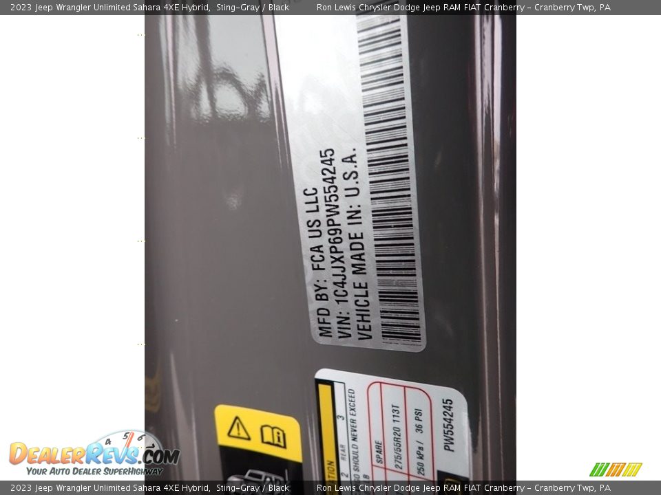 2023 Jeep Wrangler Unlimited Sahara 4XE Hybrid Sting-Gray / Black Photo #20