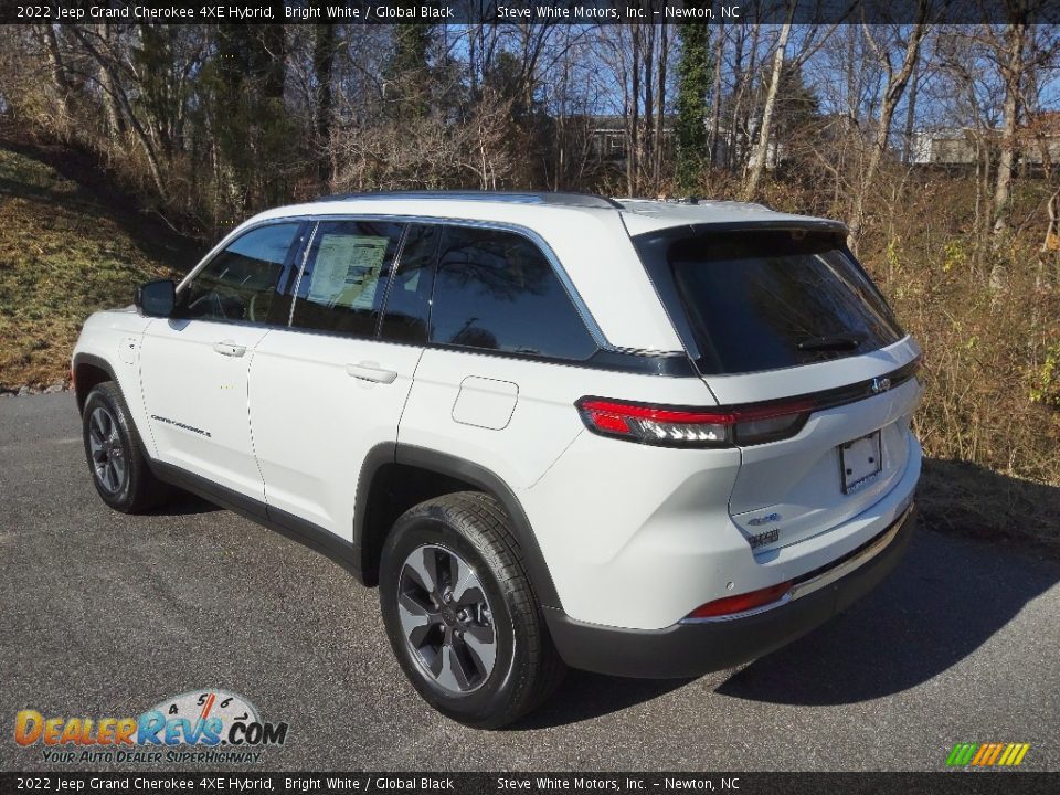 2022 Jeep Grand Cherokee 4XE Hybrid Bright White / Global Black Photo #11