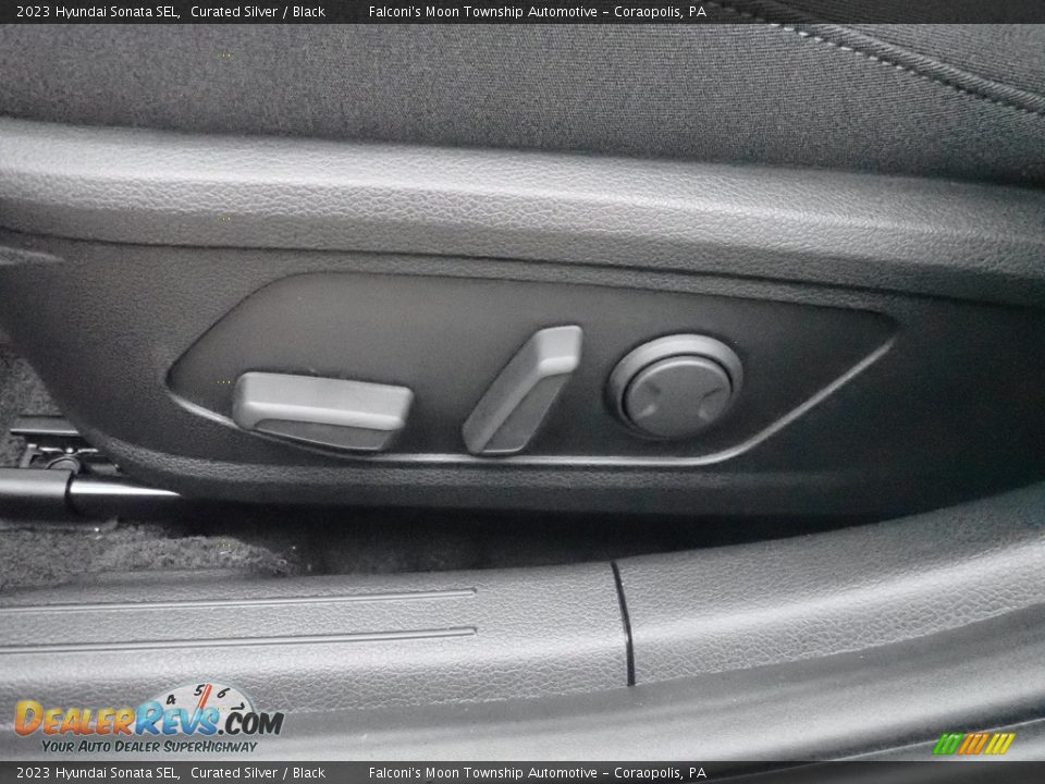 2023 Hyundai Sonata SEL Curated Silver / Black Photo #15