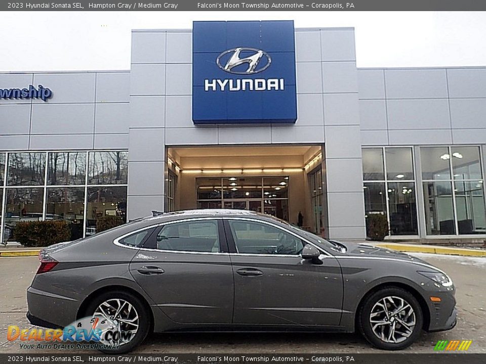 Hampton Gray 2023 Hyundai Sonata SEL Photo #1