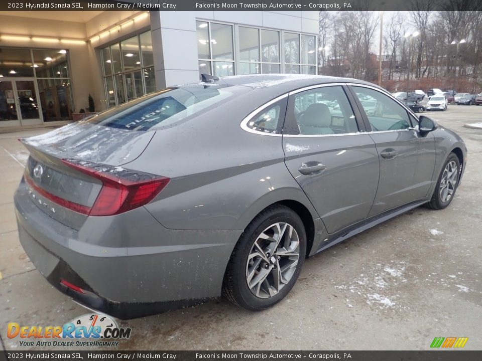 2023 Hyundai Sonata SEL Hampton Gray / Medium Gray Photo #2