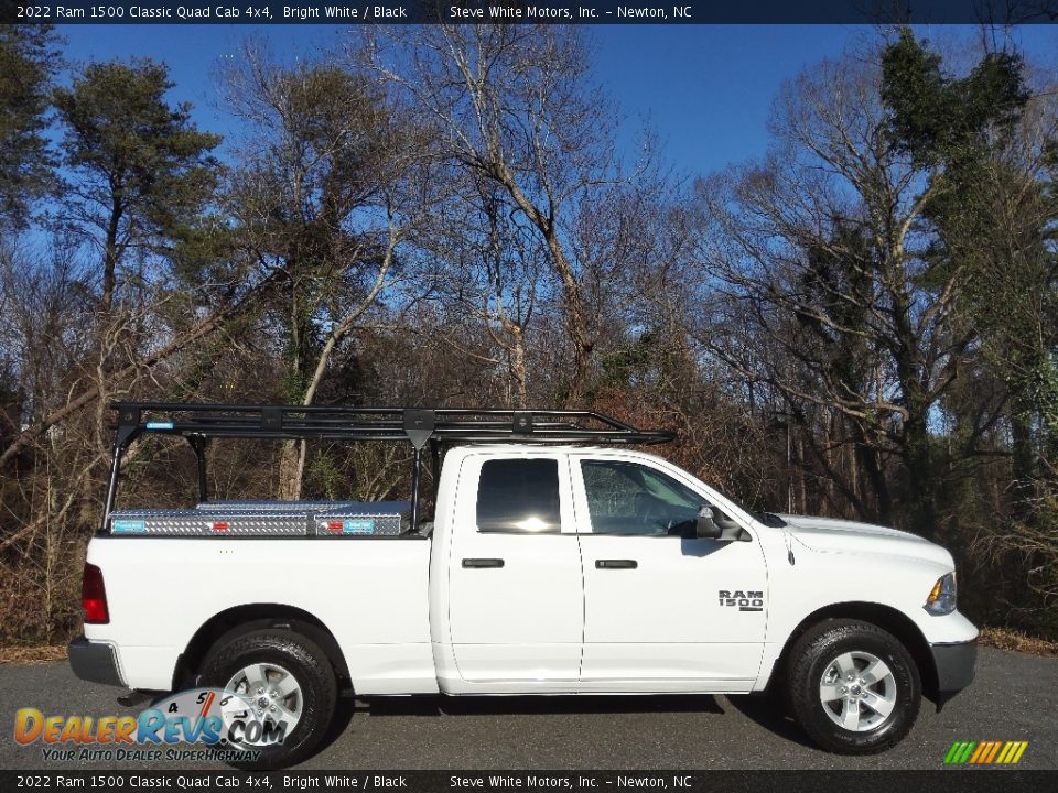 2022 Ram 1500 Classic Quad Cab 4x4 Bright White / Black Photo #5