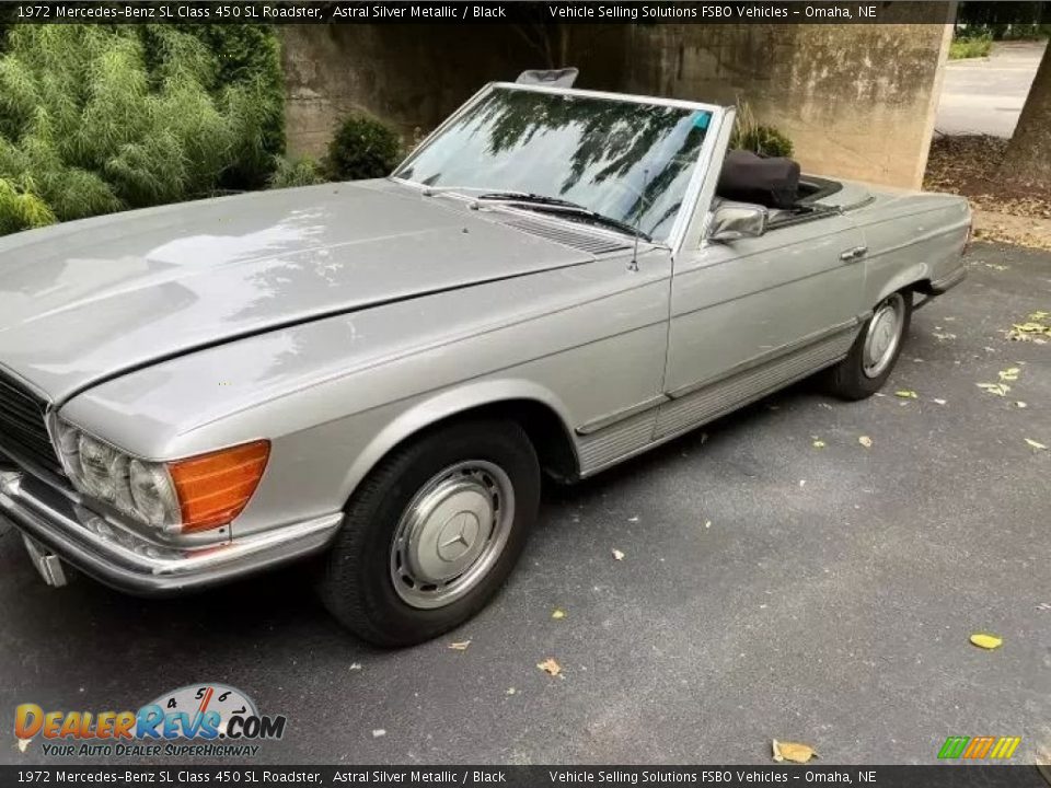 Astral Silver Metallic 1972 Mercedes-Benz SL Class 450 SL Roadster Photo #2