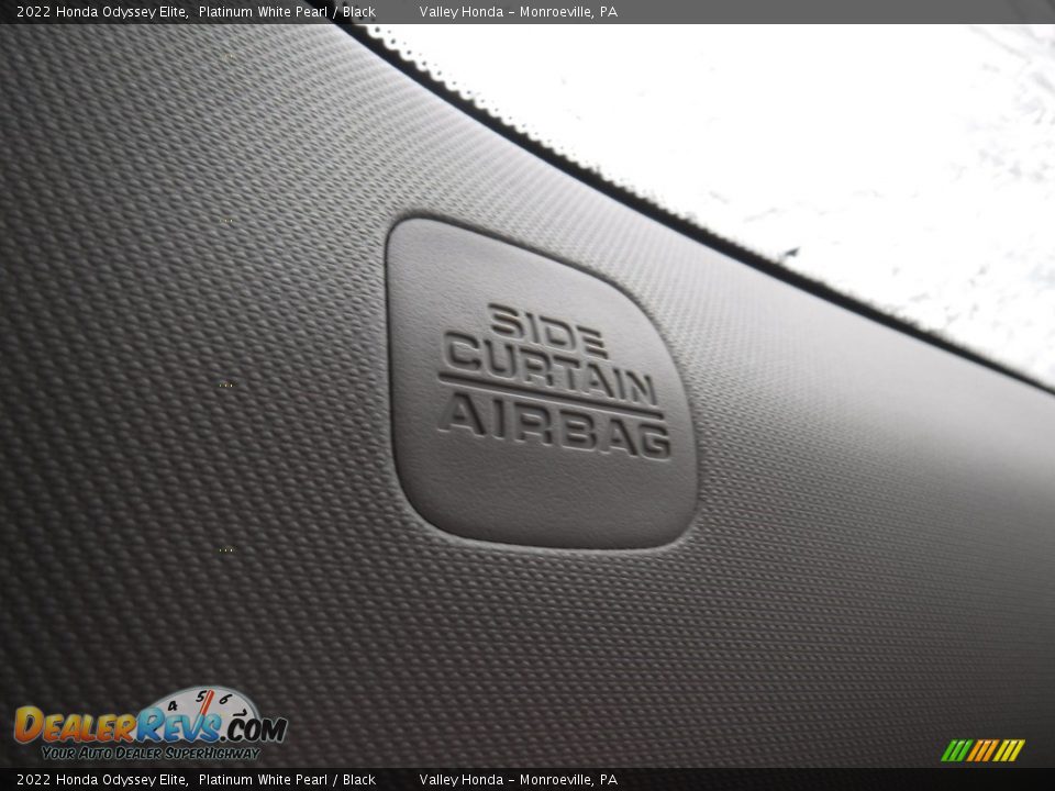2022 Honda Odyssey Elite Platinum White Pearl / Black Photo #29