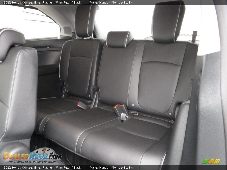 2022 Honda Odyssey Elite Platinum White Pearl / Black Photo #34