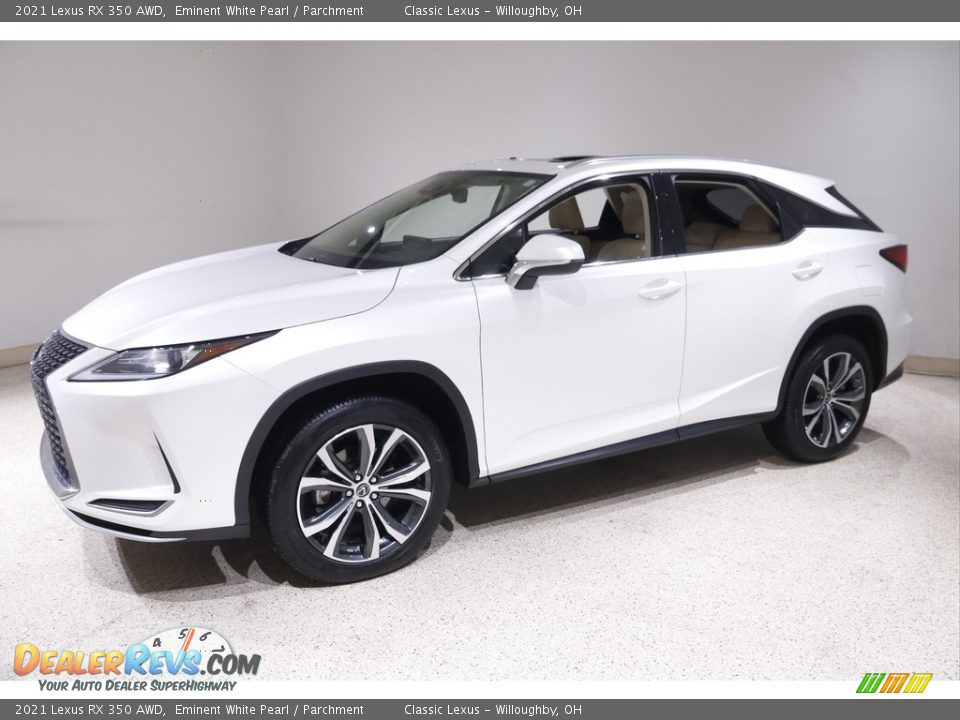 Front 3/4 View of 2021 Lexus RX 350 AWD Photo #3