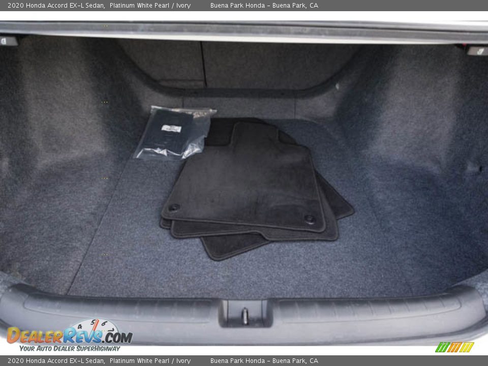 2020 Honda Accord EX-L Sedan Platinum White Pearl / Ivory Photo #22