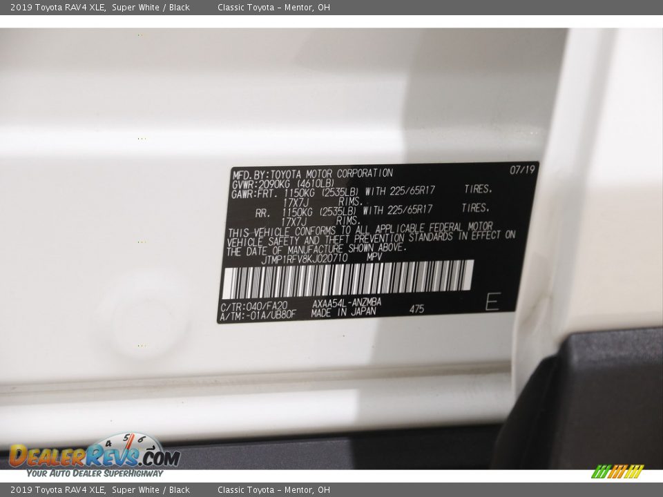 2019 Toyota RAV4 XLE Super White / Black Photo #21