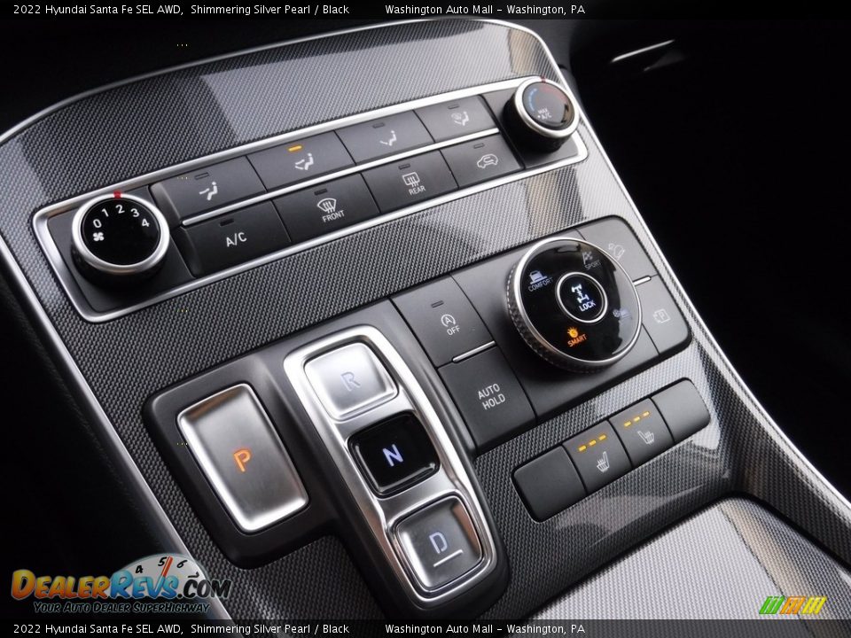 Controls of 2022 Hyundai Santa Fe SEL AWD Photo #16