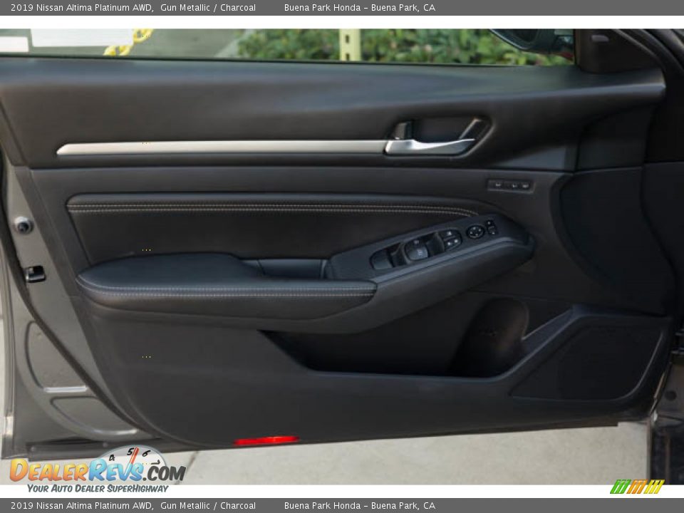 Door Panel of 2019 Nissan Altima Platinum AWD Photo #29