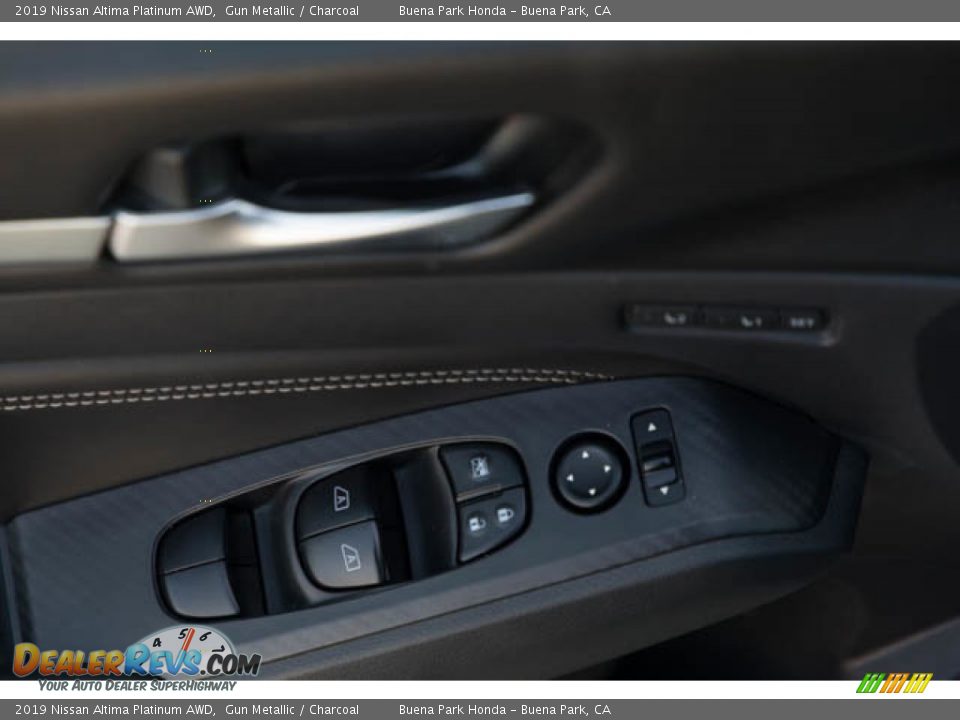 2019 Nissan Altima Platinum AWD Gun Metallic / Charcoal Photo #30