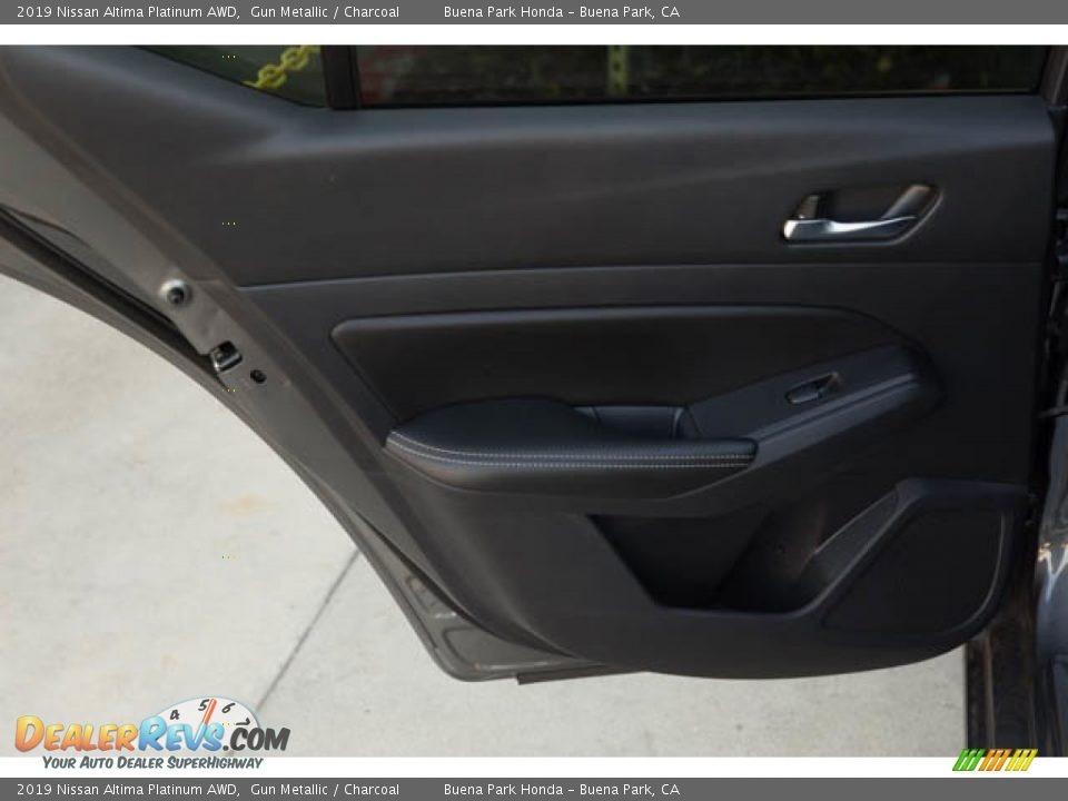 Door Panel of 2019 Nissan Altima Platinum AWD Photo #31