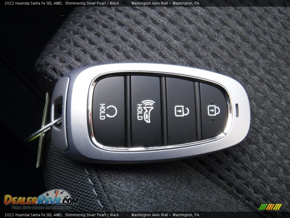 Keys of 2022 Hyundai Santa Fe SEL AWD Photo #29