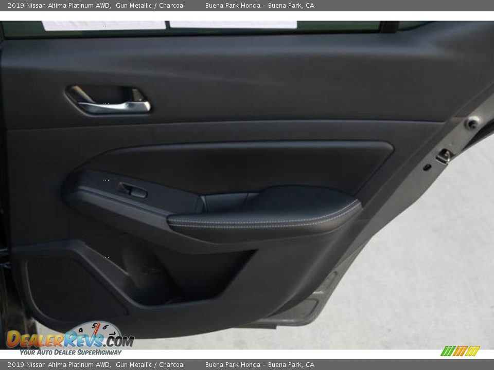 Door Panel of 2019 Nissan Altima Platinum AWD Photo #32