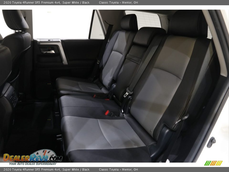 2020 Toyota 4Runner SR5 Premium 4x4 Super White / Black Photo #19