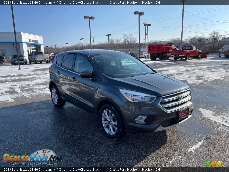 2019 Ford Escape SE 4WD Magnetic / Chromite Gray/Charcoal Black Photo #2