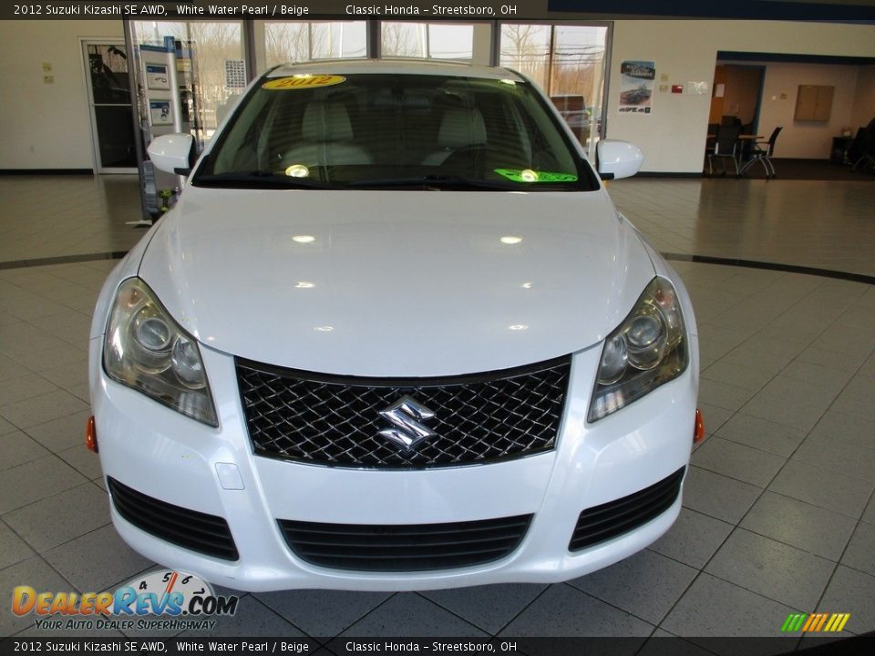 2012 Suzuki Kizashi SE AWD White Water Pearl / Beige Photo #2