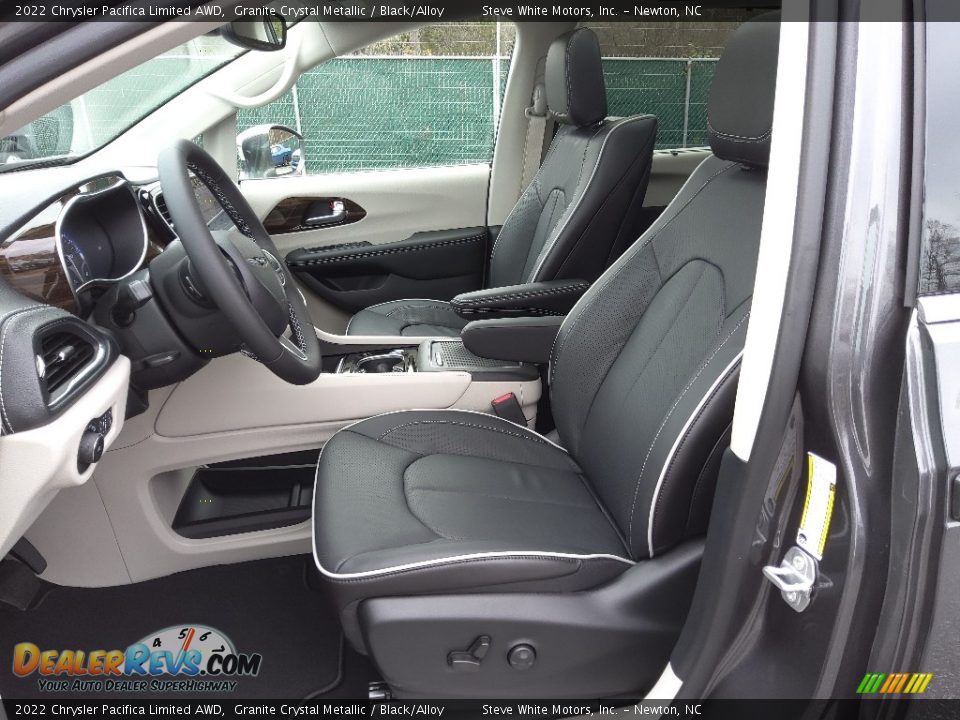 Black/Alloy Interior - 2022 Chrysler Pacifica Limited AWD Photo #11