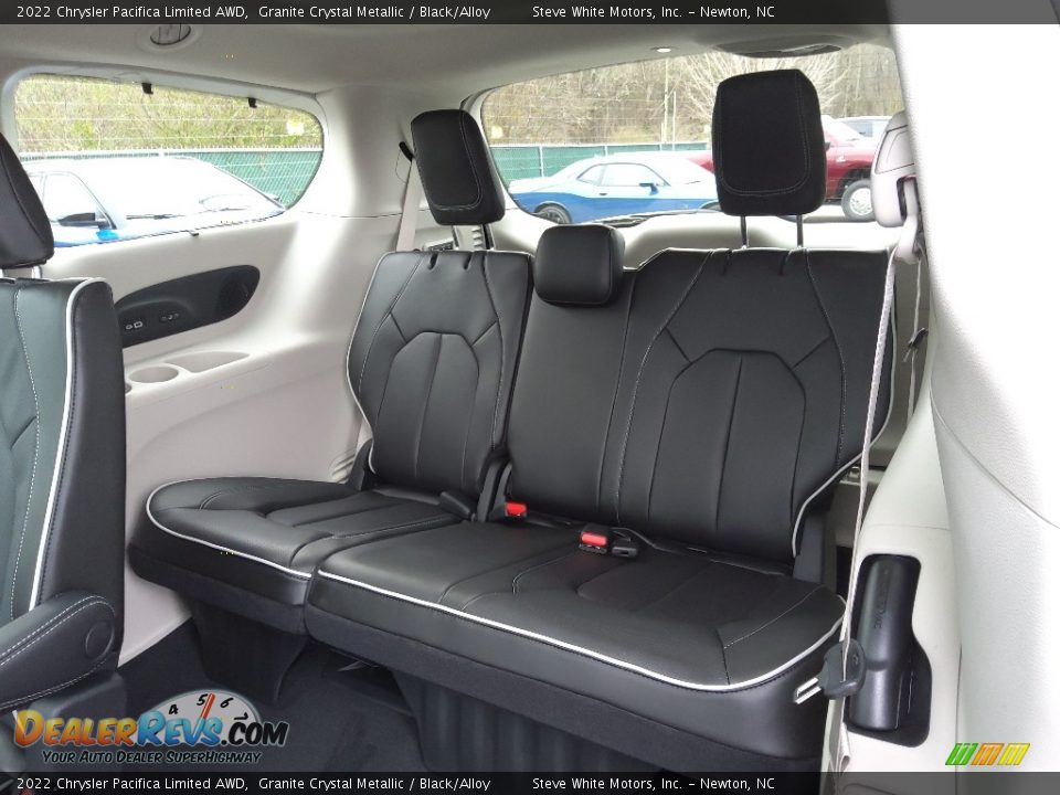 Rear Seat of 2022 Chrysler Pacifica Limited AWD Photo #15