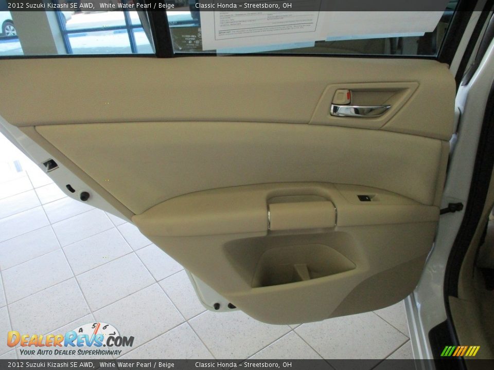 Door Panel of 2012 Suzuki Kizashi SE AWD Photo #23