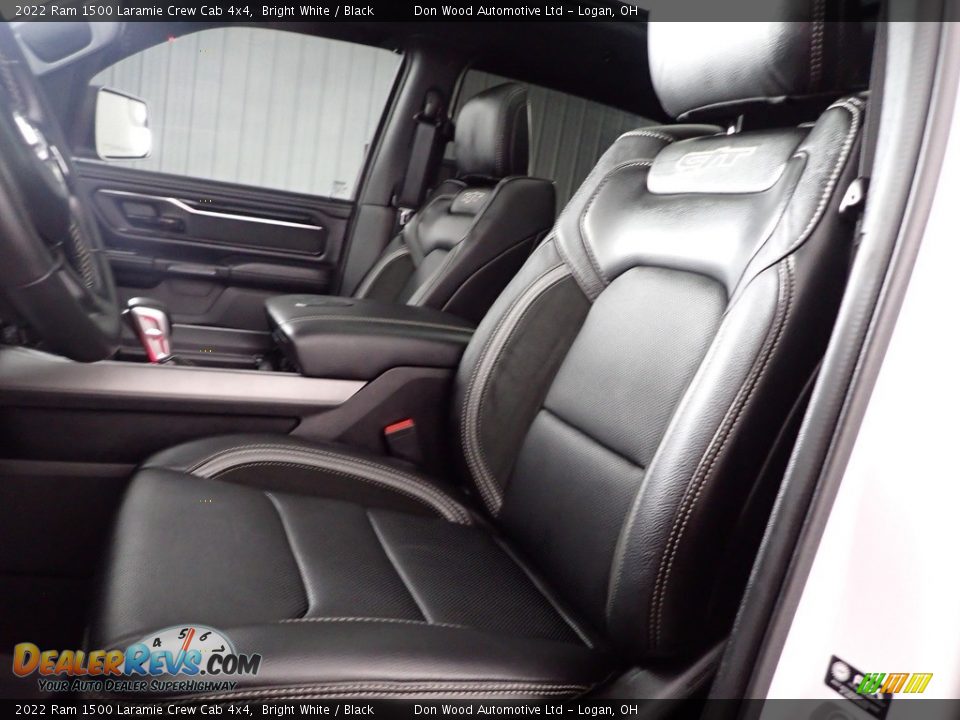 2022 Ram 1500 Laramie Crew Cab 4x4 Bright White / Black Photo #16
