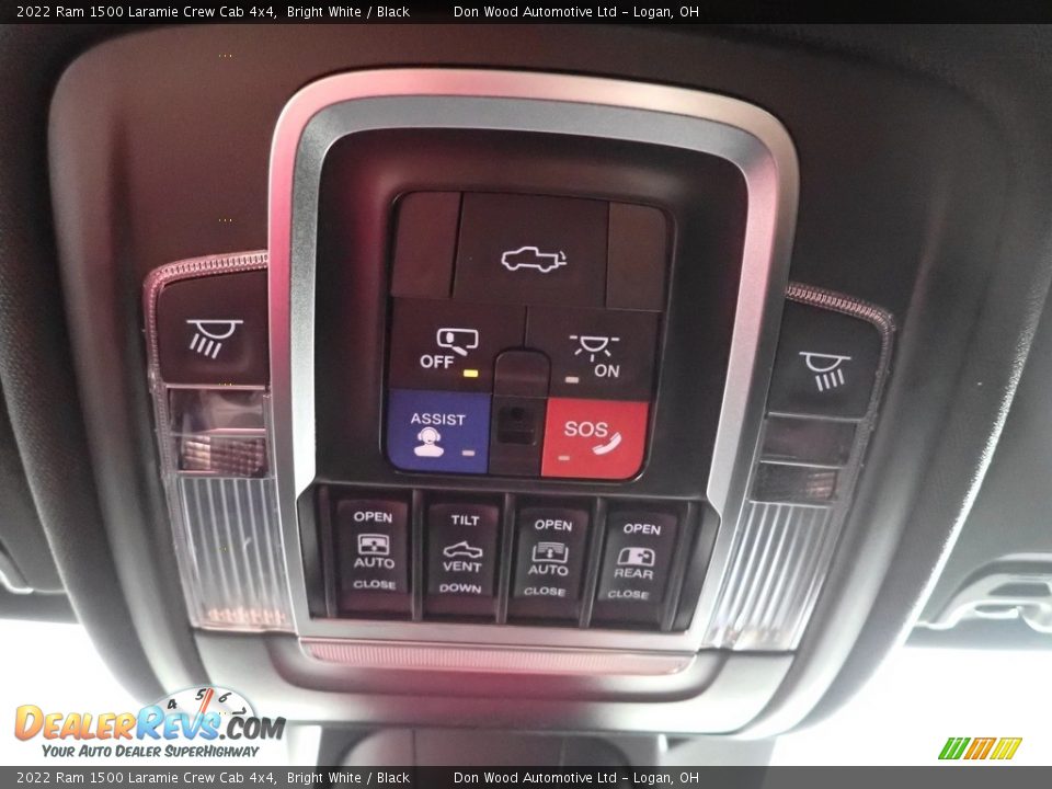 2022 Ram 1500 Laramie Crew Cab 4x4 Bright White / Black Photo #22