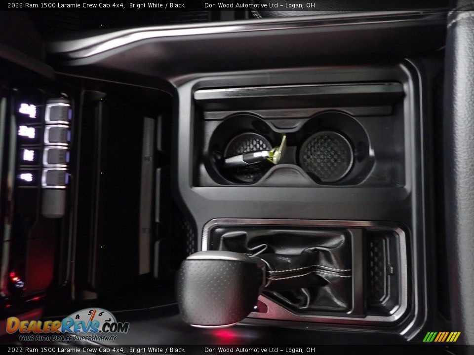 2022 Ram 1500 Laramie Crew Cab 4x4 Bright White / Black Photo #23