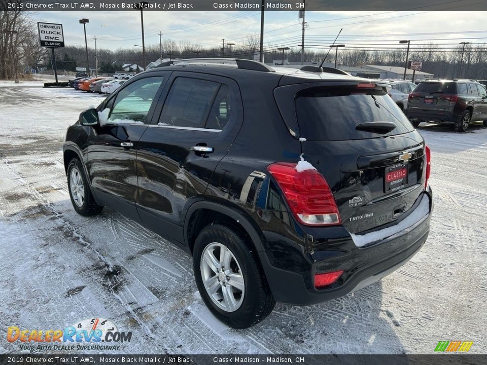 2019 Chevrolet Trax LT AWD Mosaic Black Metallic / Jet Black Photo #2