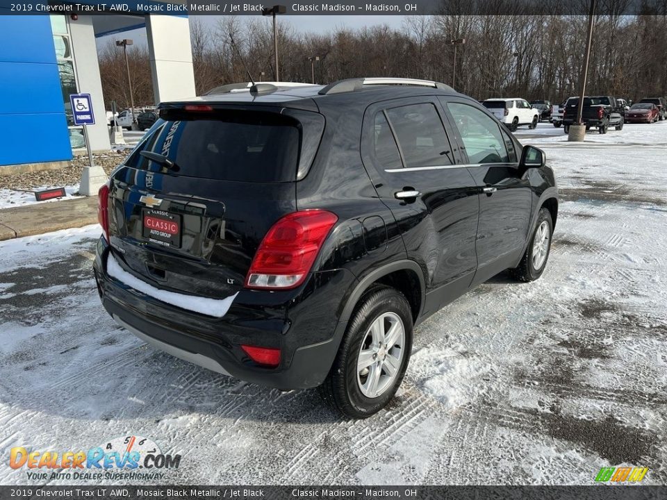 2019 Chevrolet Trax LT AWD Mosaic Black Metallic / Jet Black Photo #4