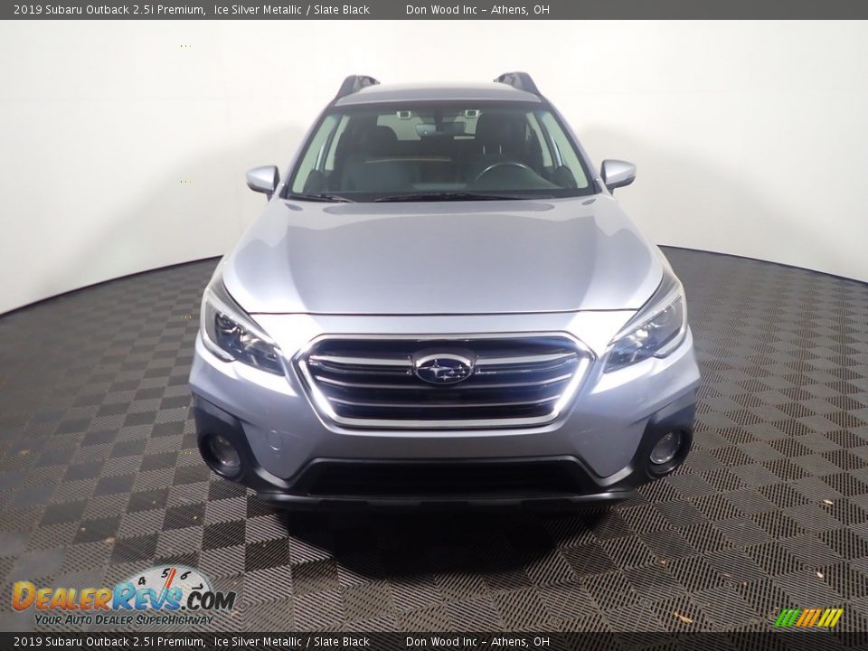 2019 Subaru Outback 2.5i Premium Ice Silver Metallic / Slate Black Photo #4
