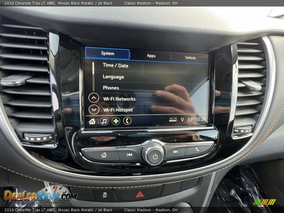 2019 Chevrolet Trax LT AWD Mosaic Black Metallic / Jet Black Photo #11