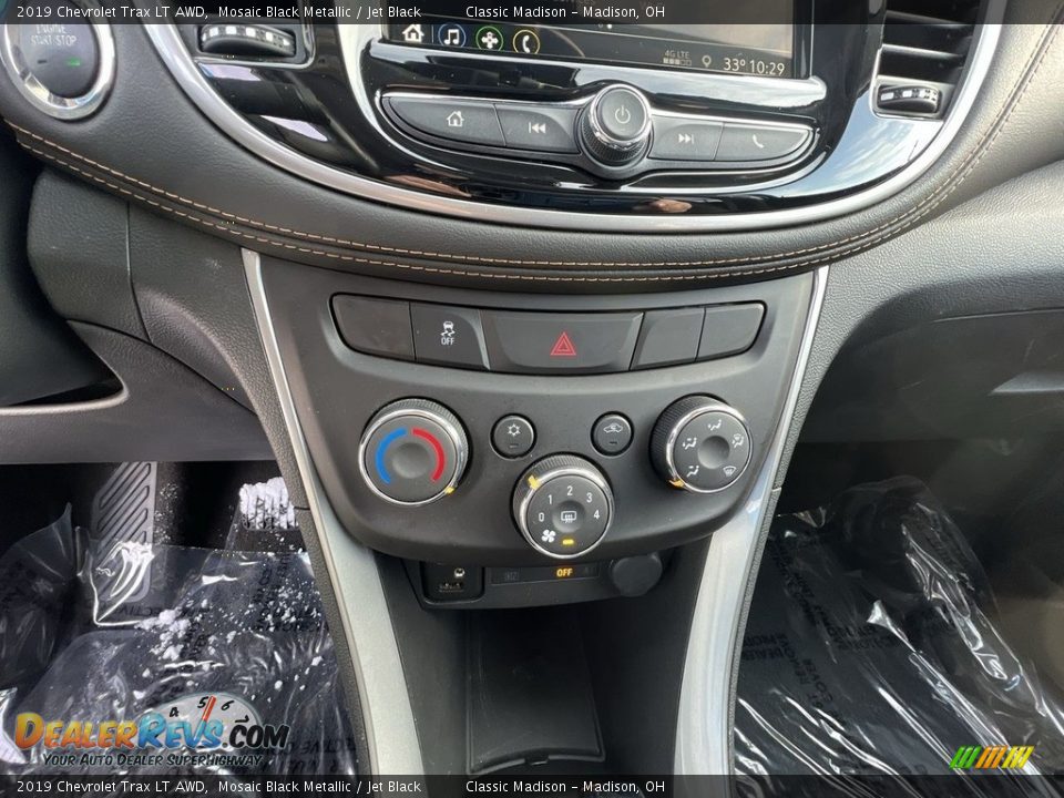 2019 Chevrolet Trax LT AWD Mosaic Black Metallic / Jet Black Photo #13
