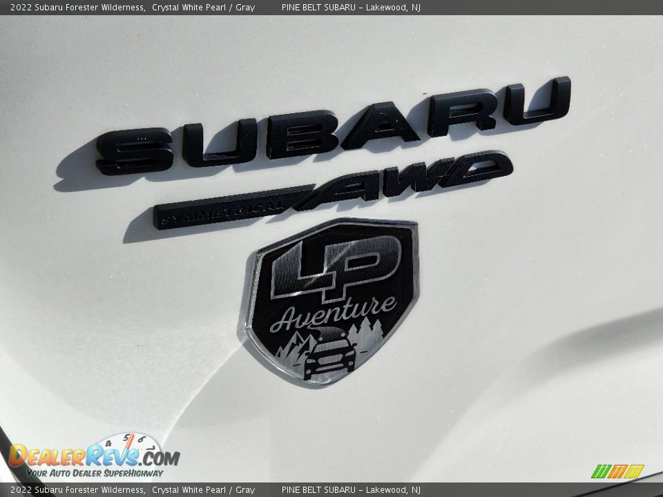 2022 Subaru Forester Wilderness Crystal White Pearl / Gray Photo #6