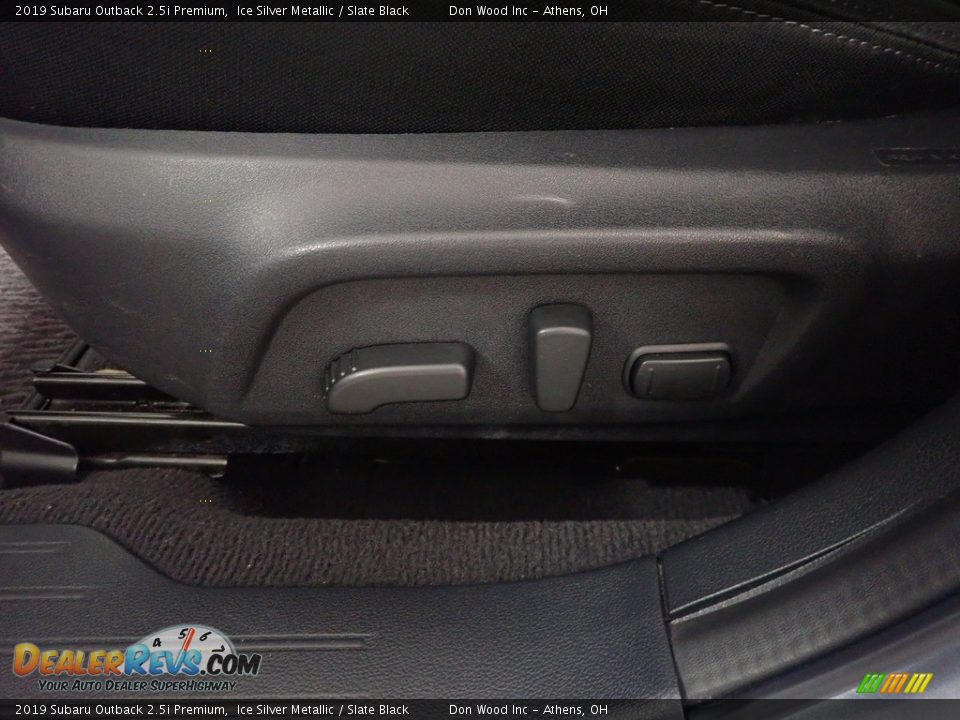 2019 Subaru Outback 2.5i Premium Ice Silver Metallic / Slate Black Photo #20