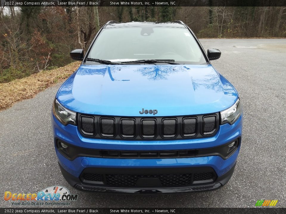 2022 Jeep Compass Altitude Laser Blue Pearl / Black Photo #3